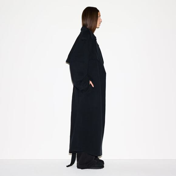 NWT SKIMS BOYFRIEND FLEECE OVERSIZED TRENCH COAT IN ONYX SIZE LARGE - Picture 3 of 9